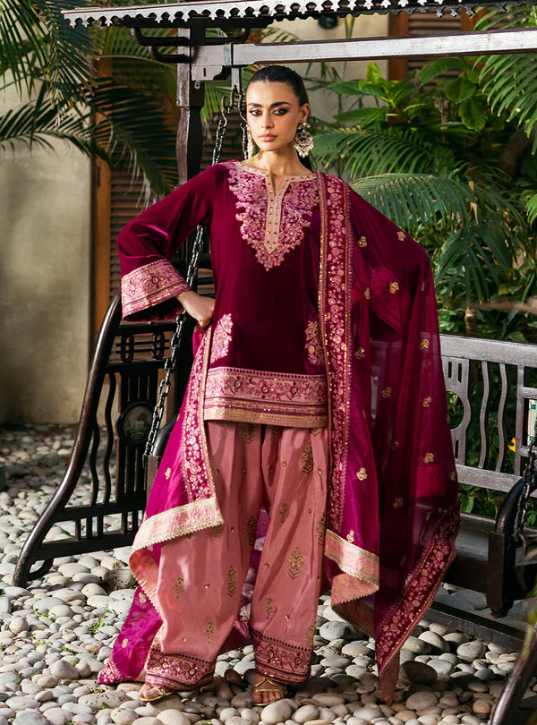 ZAINAB CHOTTANI VELVET UNSTITCHED RUBI