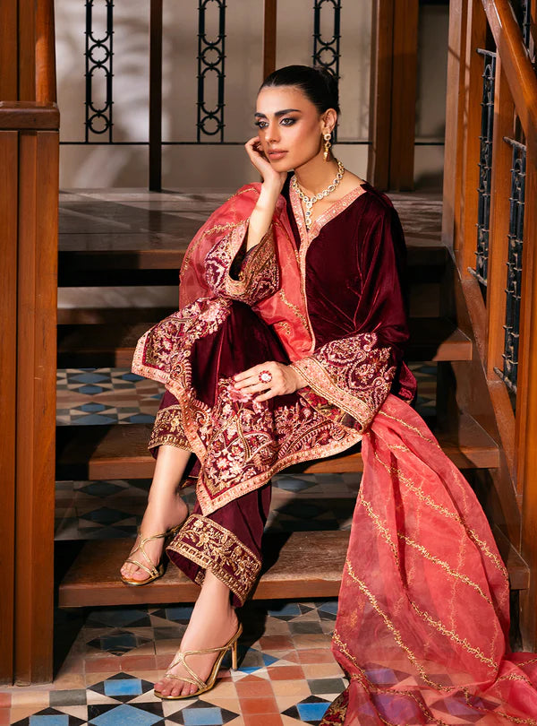 ZAINAB CHOTTANI VELVET UNSTITCHED AIMA