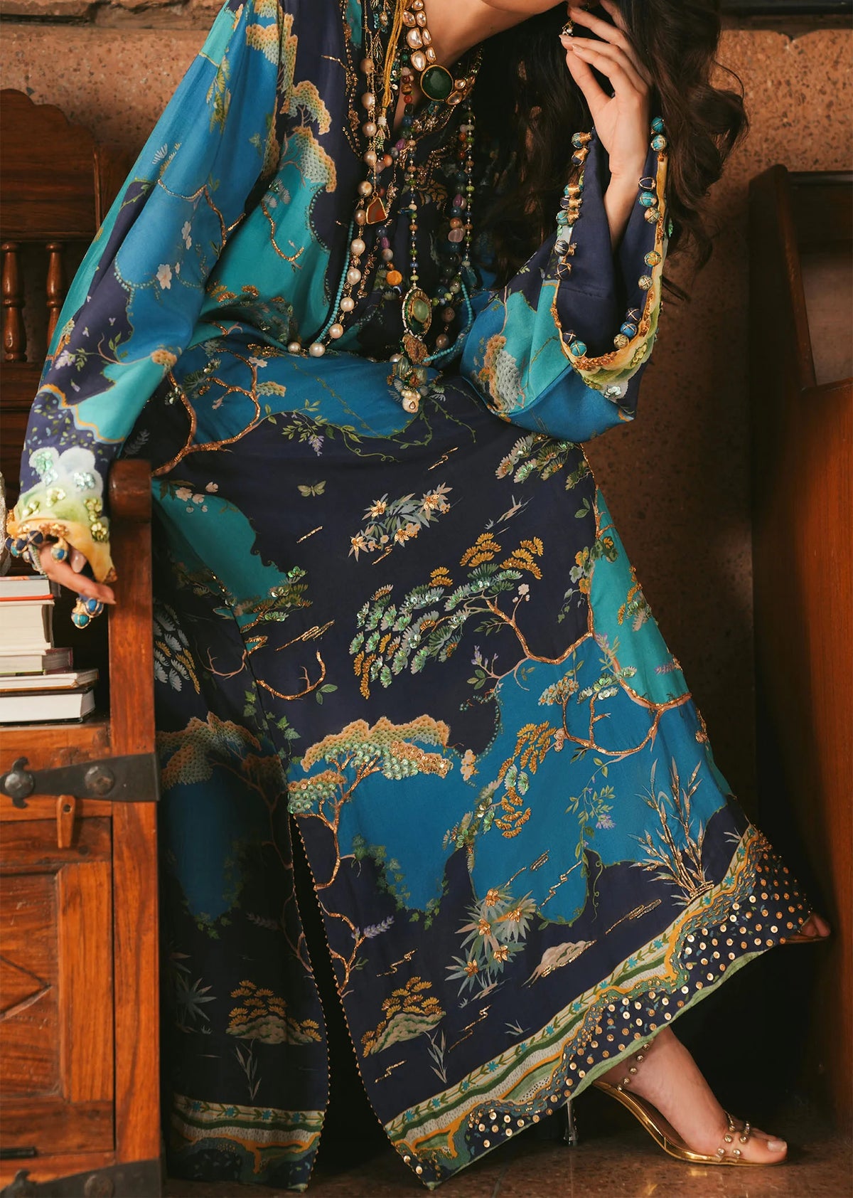 Crimson Prints :Laila - Midnight