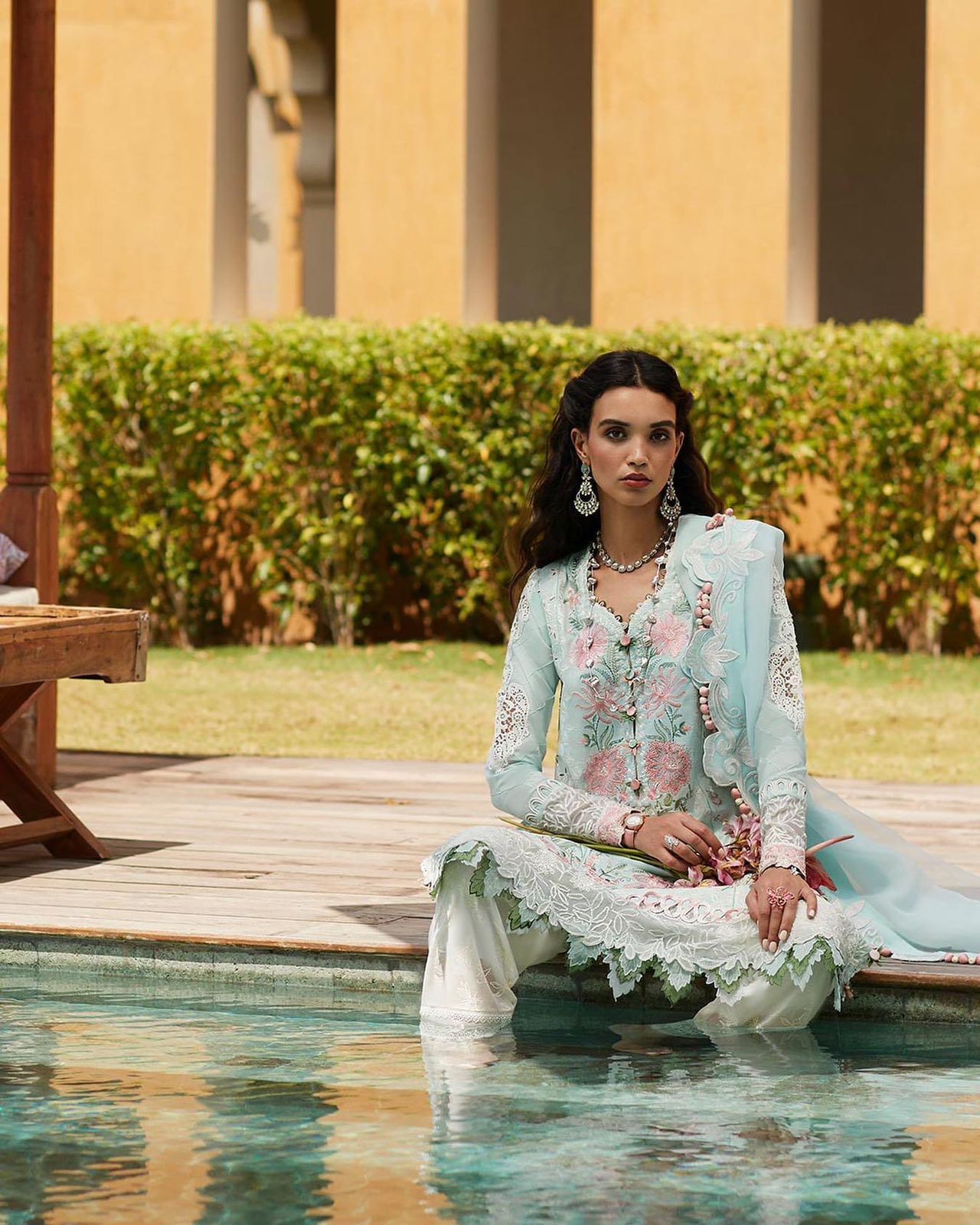 D03A ZIVA   Elan Lawn -23