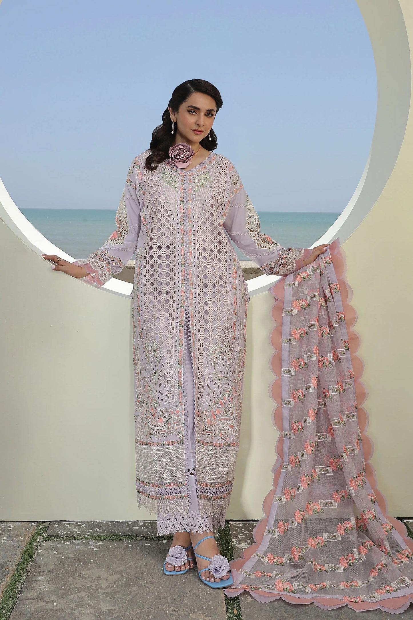 Maryam Hussain Luxury Lawn - Feroz