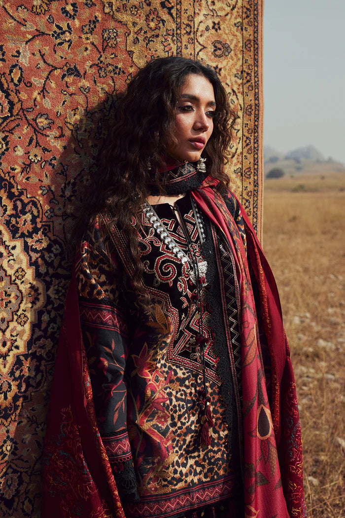Saira Rizwan Winter NAZ-SRW25-09