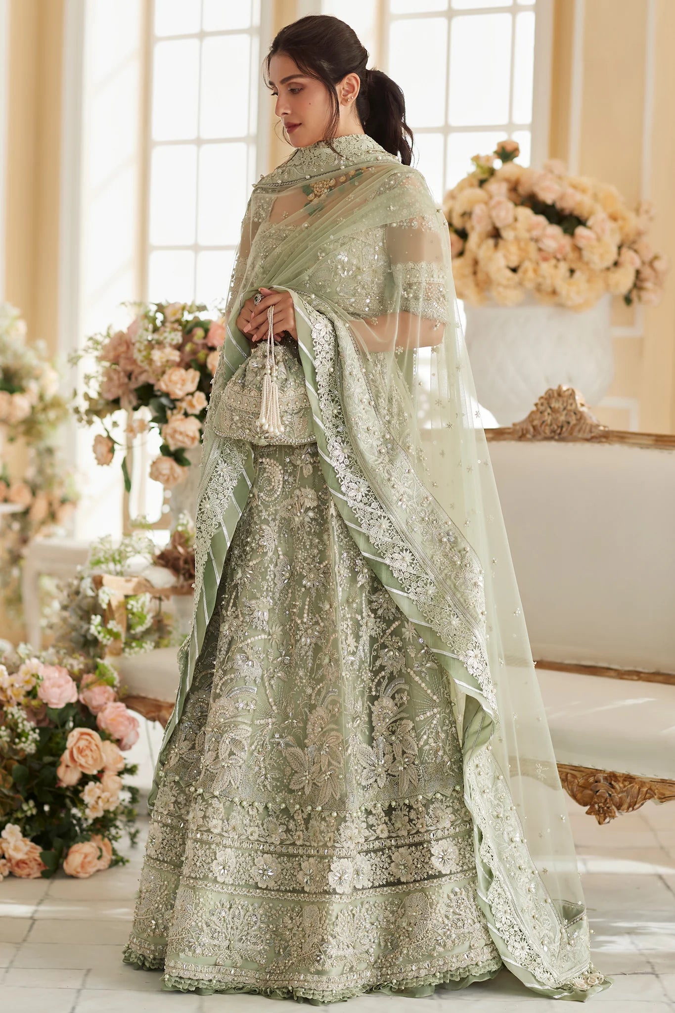 Elan Festive ARYA (EC23-02)