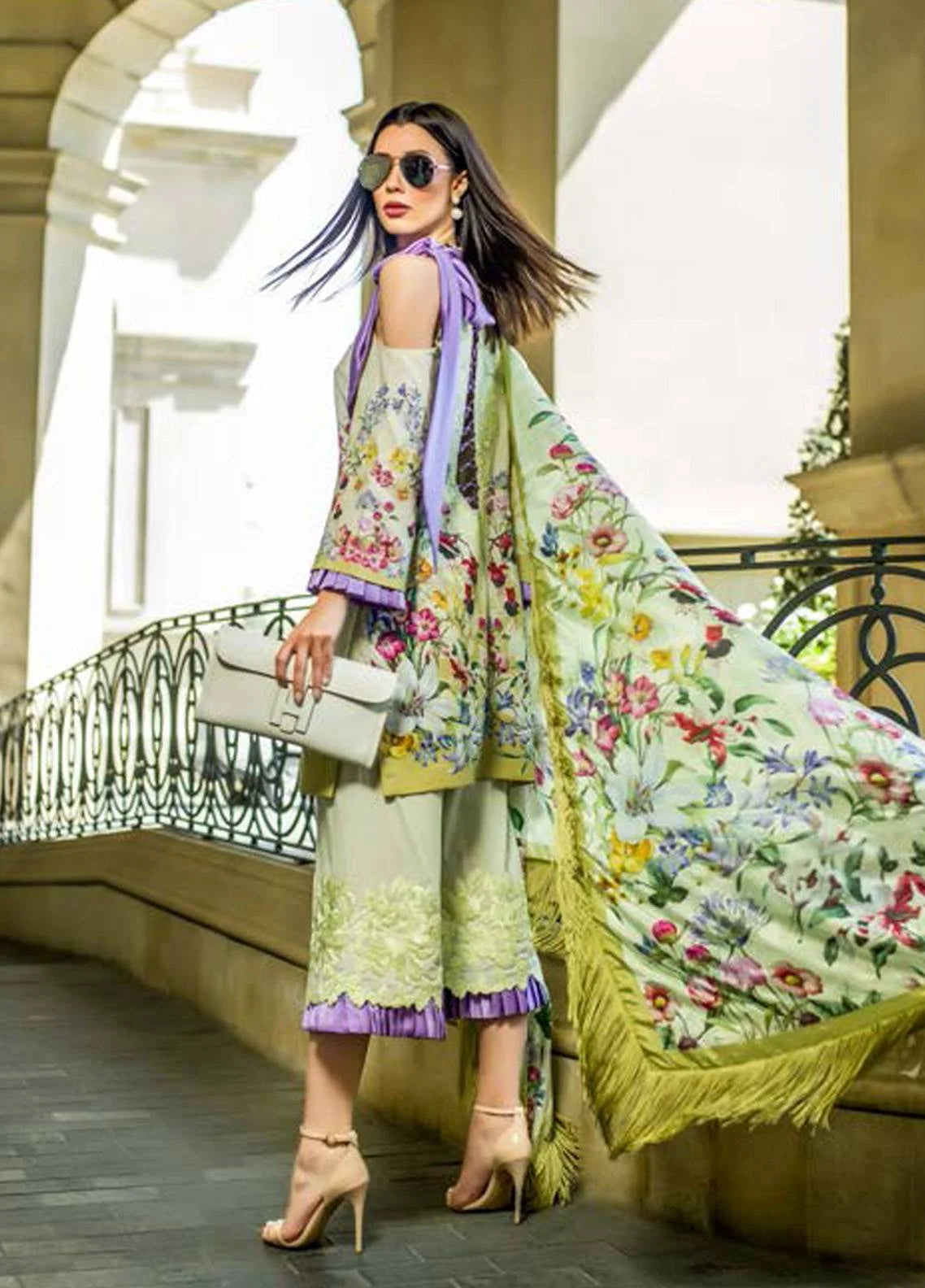 Honey Waqar-18-03B