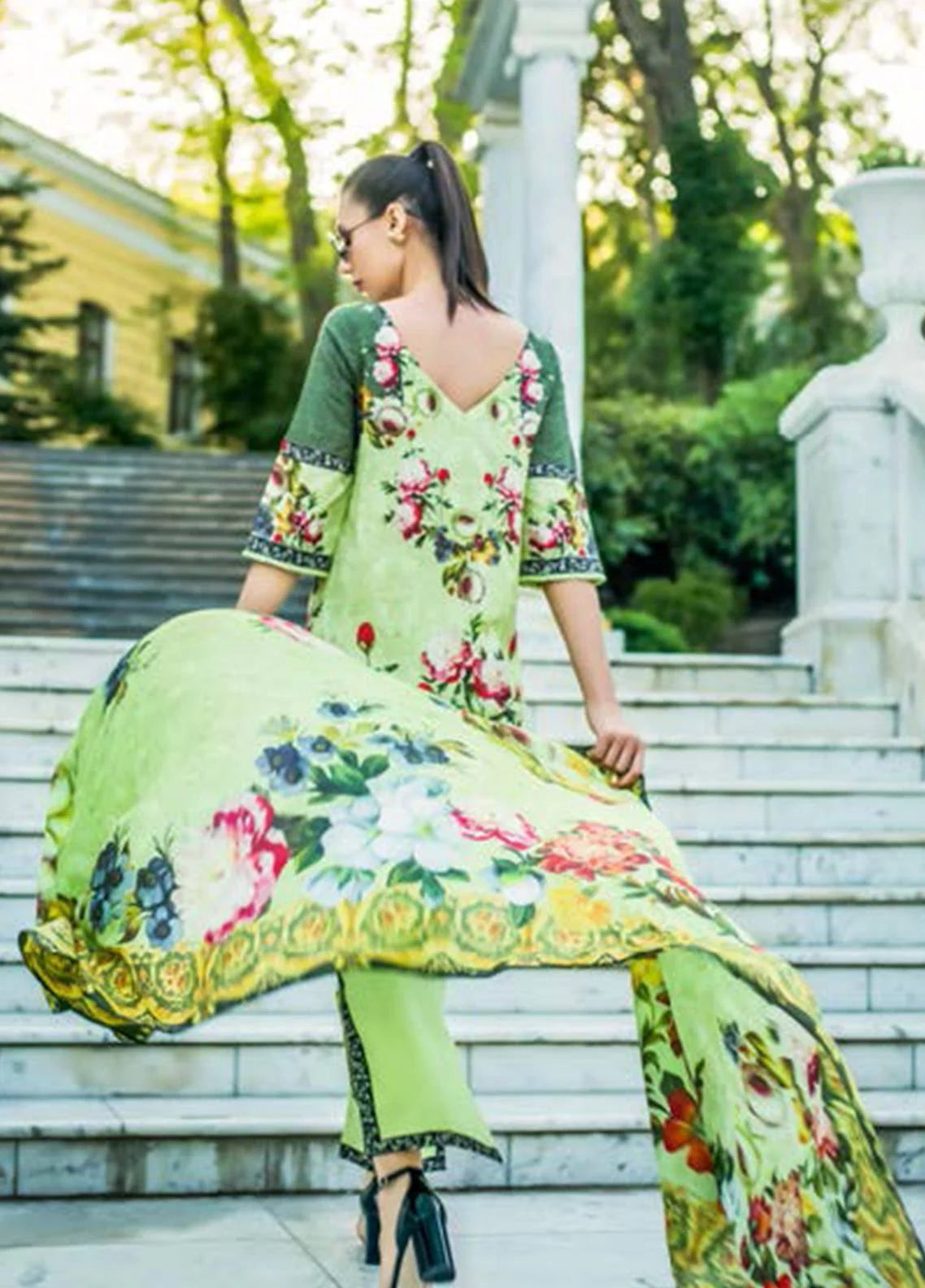 Honey Waqar-18-04B