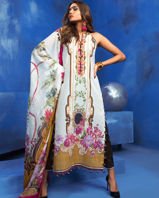 Zaha Lawn - 23B   CARINA