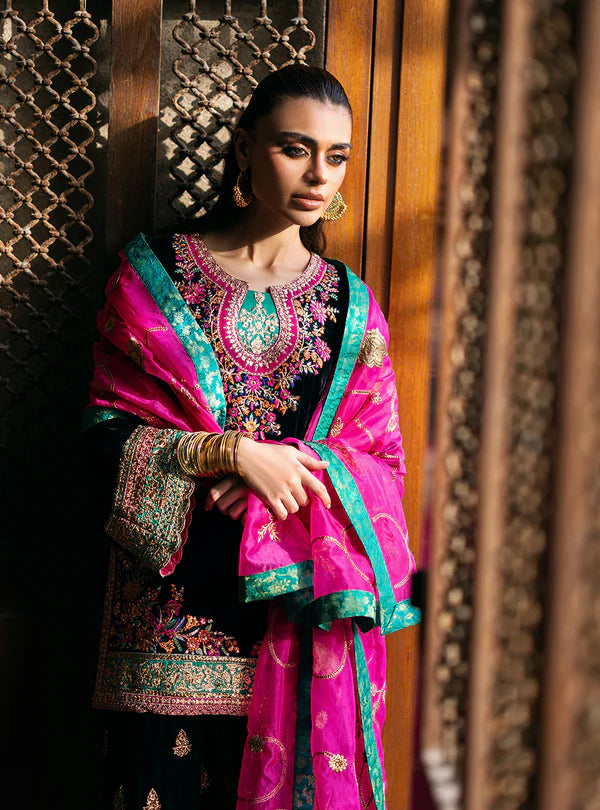 ZAINAB CHOTTANI VELVET UNSTITCHED ZEBA