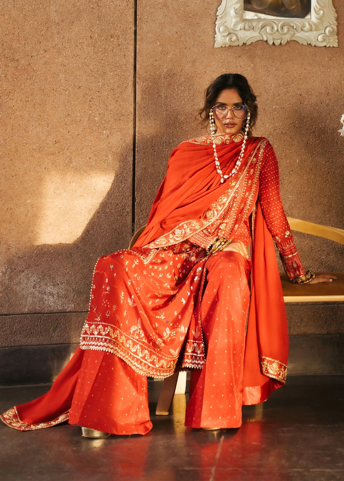 Crimson Prints : Patakha - Scarlet