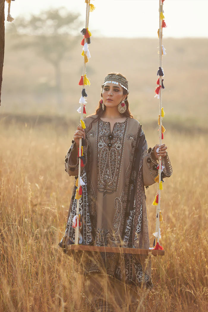 Saira Rizwan Winter RUKH-SRW25-02