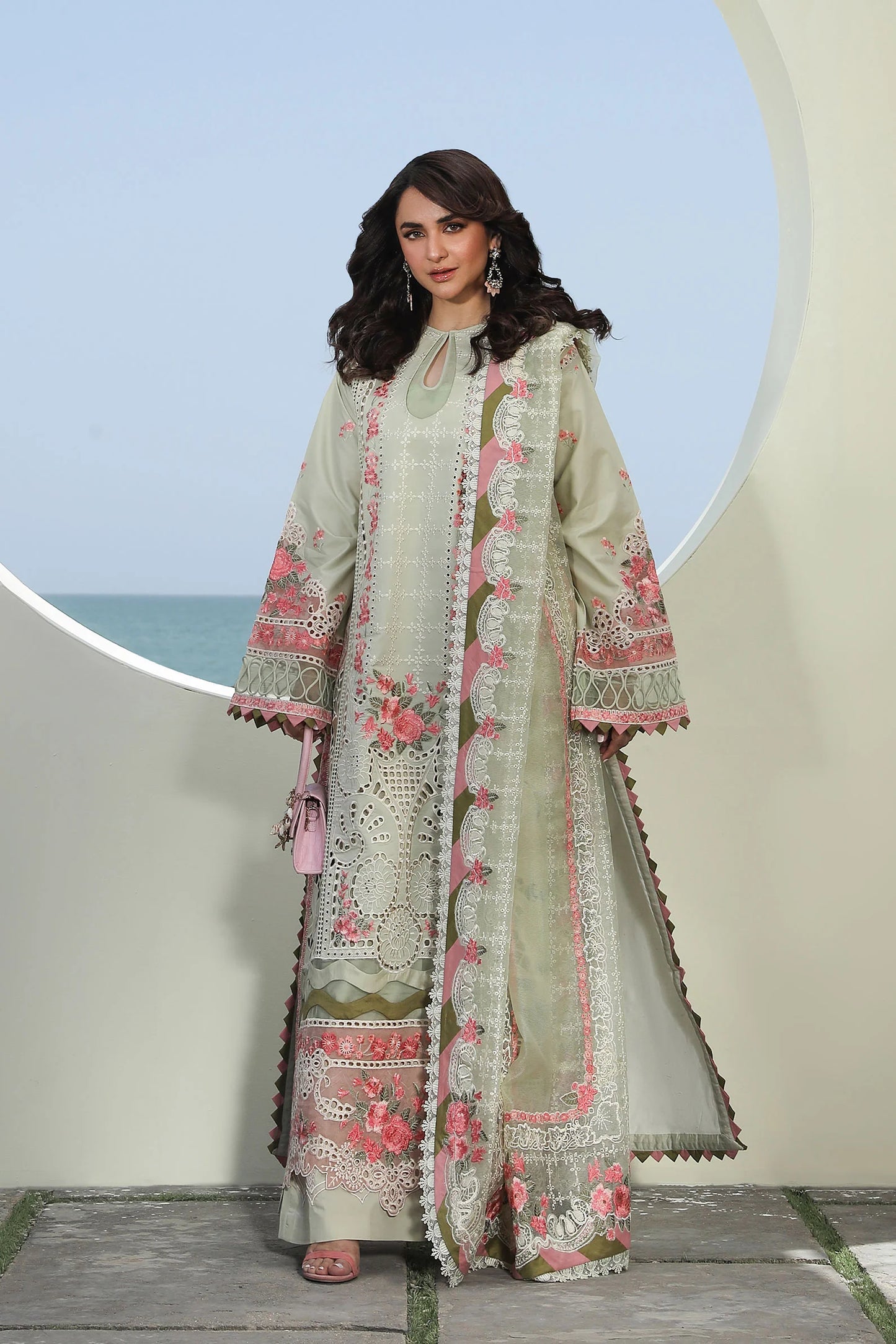 Maryam Hussain Luxury Lawn - Havana