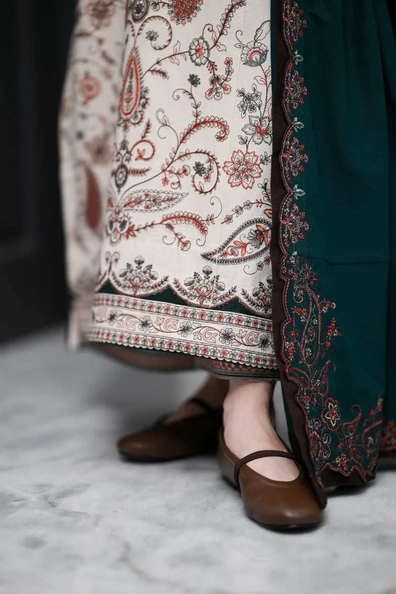 ELARA- ZAIB KARANDI