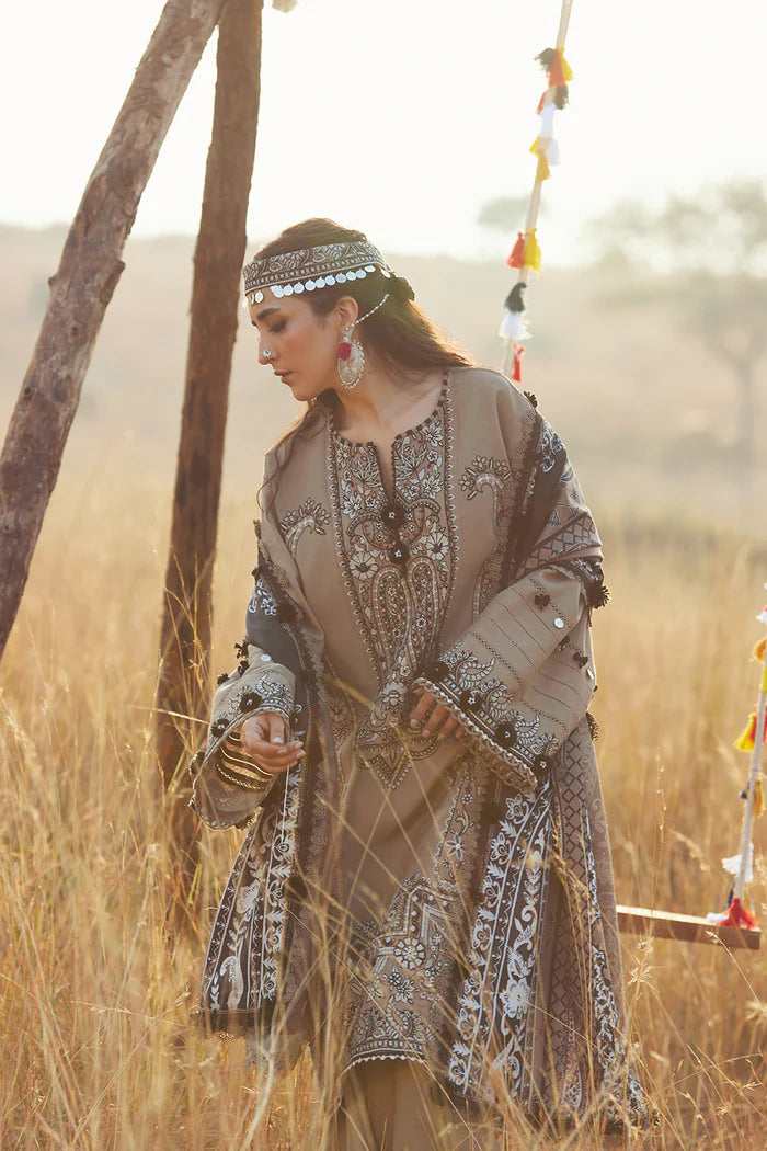 Saira Rizwan Winter RUKH-SRW25-02