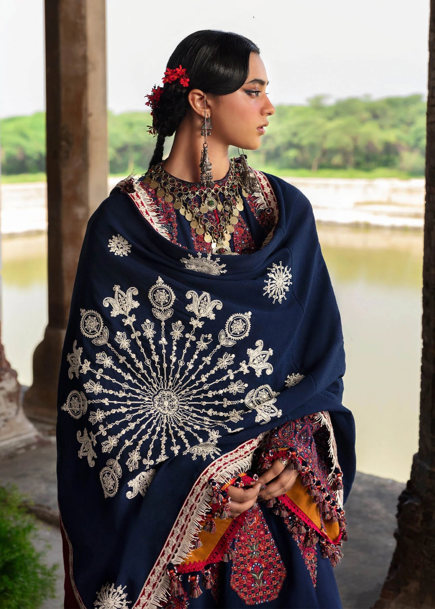 Hussain Rehar Karandi Winter Gulbano