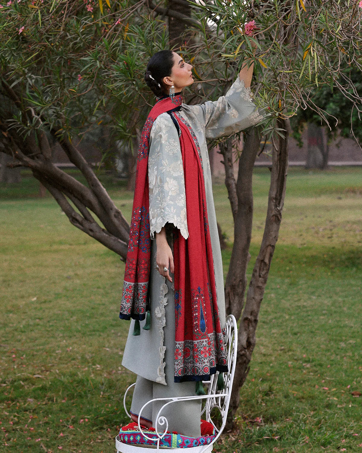 Hussain Rehar Jugnu Winter Heran