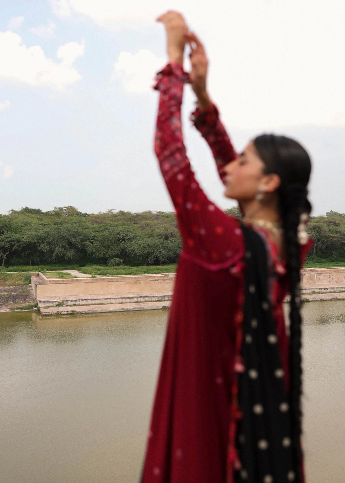 Hussain Rehar Karandi Winter Pankhuri